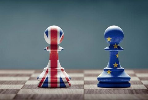 brexit-chess-pieces